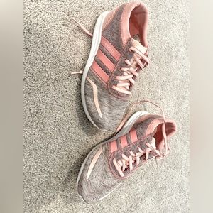 Women’s Adidas sneakers